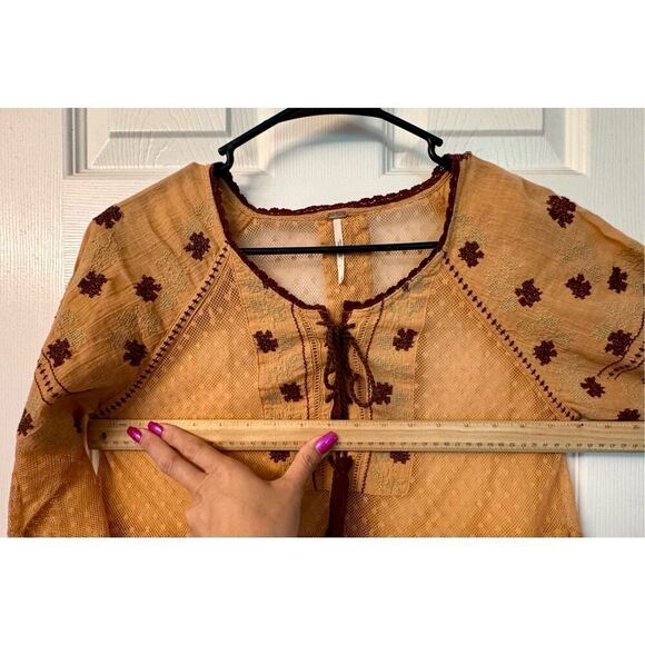 NWOT Free People Roses are Red Embroidered Lace Up Yoke Sheer Peasant Top S - Picture 10 of 11